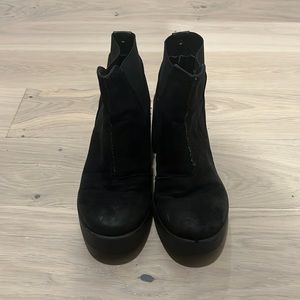 SOLD! Top shop Black Suede Booties